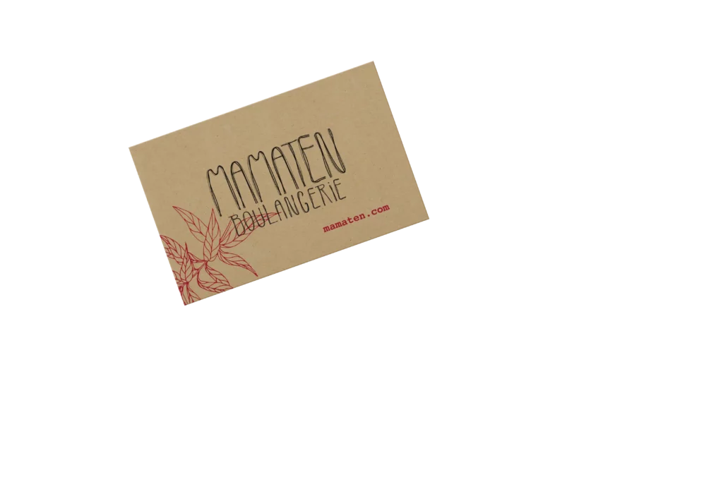 Cartes de visite en kraft de la boulangerie Mamaten avec des illustrations florales rose