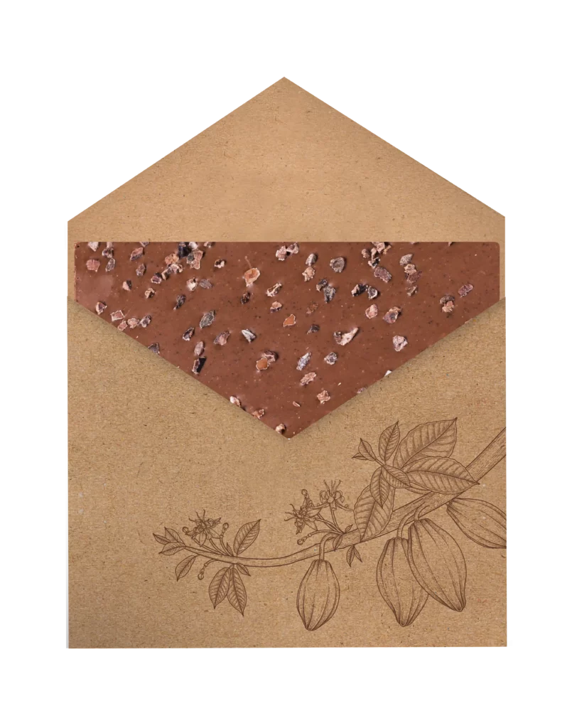 Enveloppe en kraft de la boulangerie Mamaten avec des illustrations florales de cacao